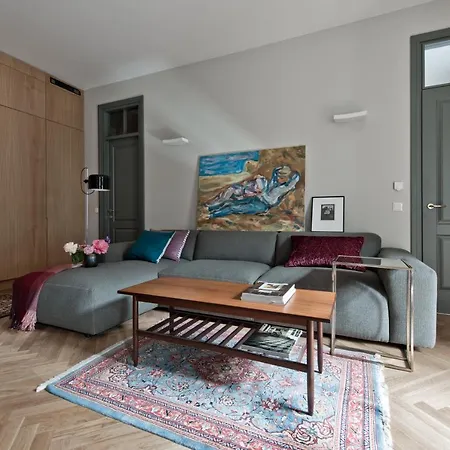 Butas Vingriai | Design